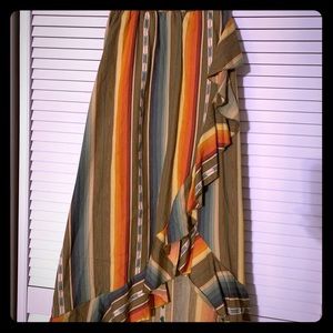 Women’s Classic serape fabric skirt in Mocha